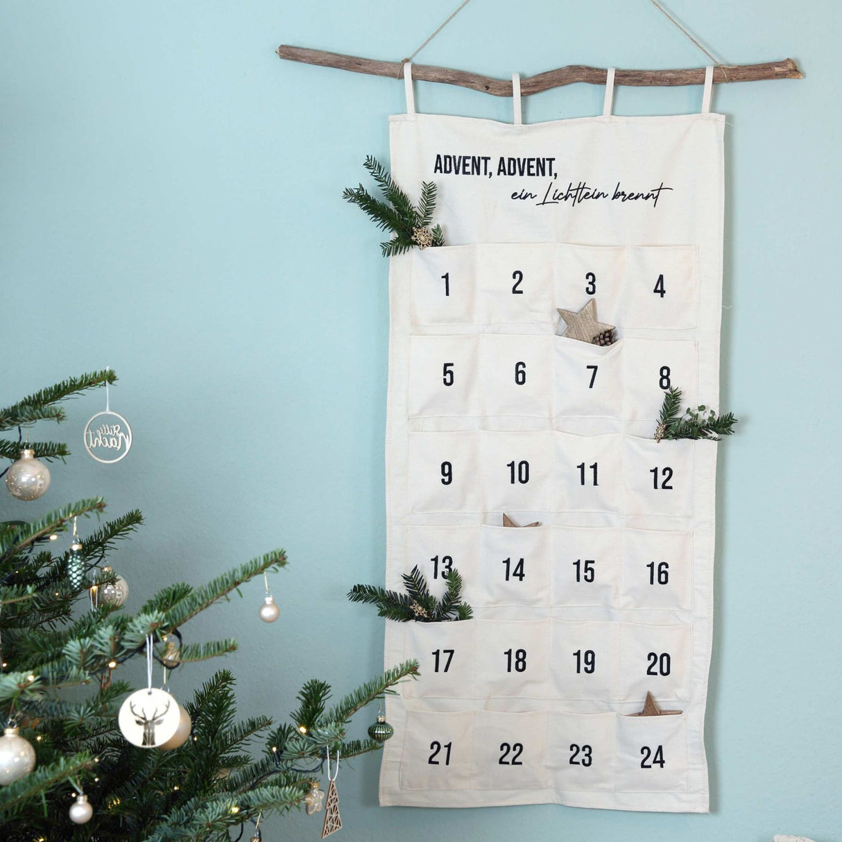 Adventskalender Wandteppich - Ein Lichtlein brennt