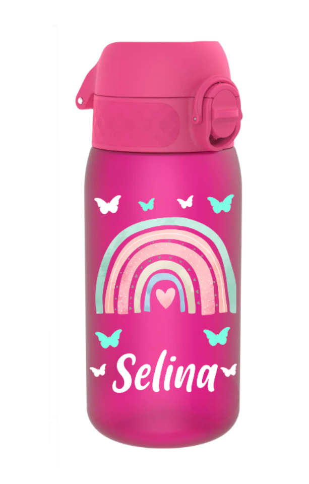 trinkflasche kinder, trinkflasche kinder personalisiert, trinkflasche kinder mit name, trinkflasche kinder auslaufsicher, trinkflasche kinder leicht, trinkflasche kinder pink, trinkflasche kinder bedruckt, trinkflasche kinder beschriftet, trinkflasche, trinkflasche mädchen,trinkflasche personalisiert, trinkflasche kaufen, trinkflasche kinder unterwegs, trinkflasche kinder kindergarten, trinkflasche kinder ohne strohhalm, trinkflasche kinder ab 3 Jahren, trinkflasche kinder kaufen, trinkflasche regenbogen