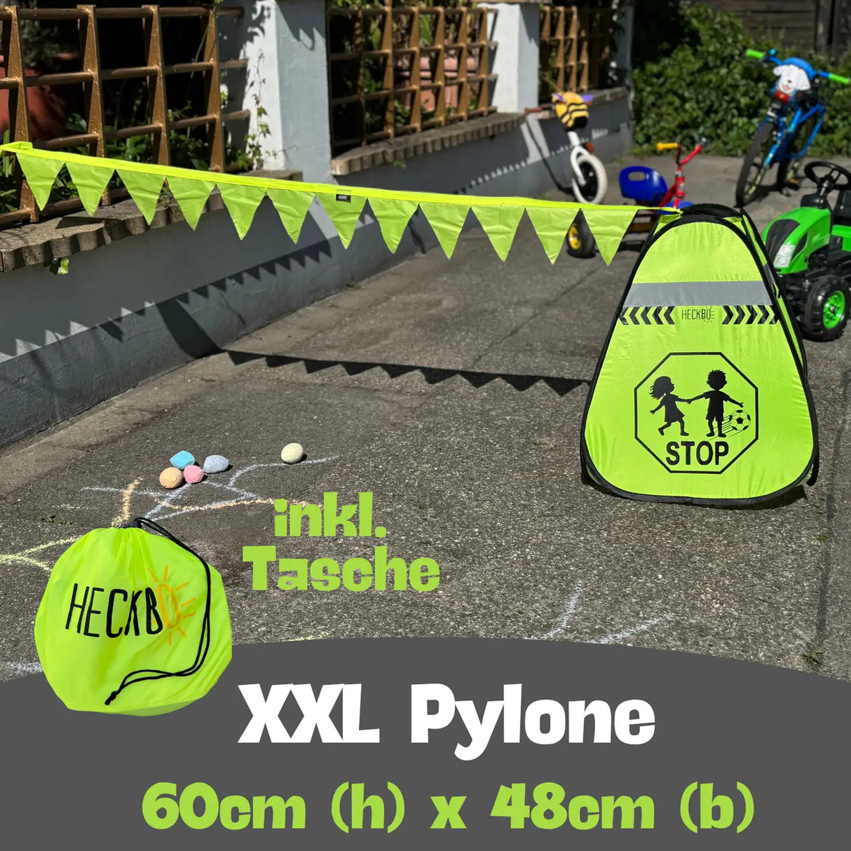 2 Straßenwarnschild mit Wimpelkette - Achtung spielende Kinder