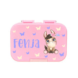 znünibox pferd, znünibox rosa, znünibox rosa mädchen, znünibox rosa kaufen, znünibox kinder rosa, znünibox kinder rosa personalisiert,znünibox kinder pferd, znünibox mädchen pferd, znünibox rosa pferd, znünibox mädchen personalisiert pferd, znünibox beschriftet, znünibox bedruckt kinder, znünibox kaufen schweiz,znünibox personalisiert schweiz, lunchbox kinder personalisiert, lunchbox personalisiert schweiz