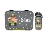trinkflasche schule, trinkflasche kindergarten, trinkflasche spielgruppe, trinkflasche kinder, trinkflasche kinder personalisiert, trinkflasche kinder mit name, trinkflasche kinder auslaufsicher, trinkflasche kinder leicht, trinkflasche personalisiert, trinkflasche kinder personalisiert schweiz, trinkflasche kindergarten personalisiert, trinkflasche kinder schule personalisiert